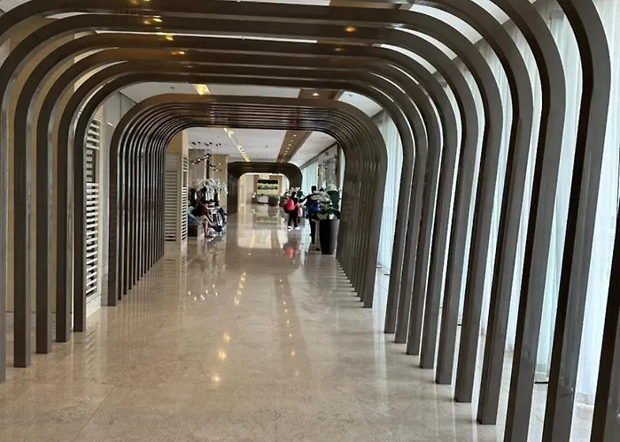 Gateway Mall Of Near Airport